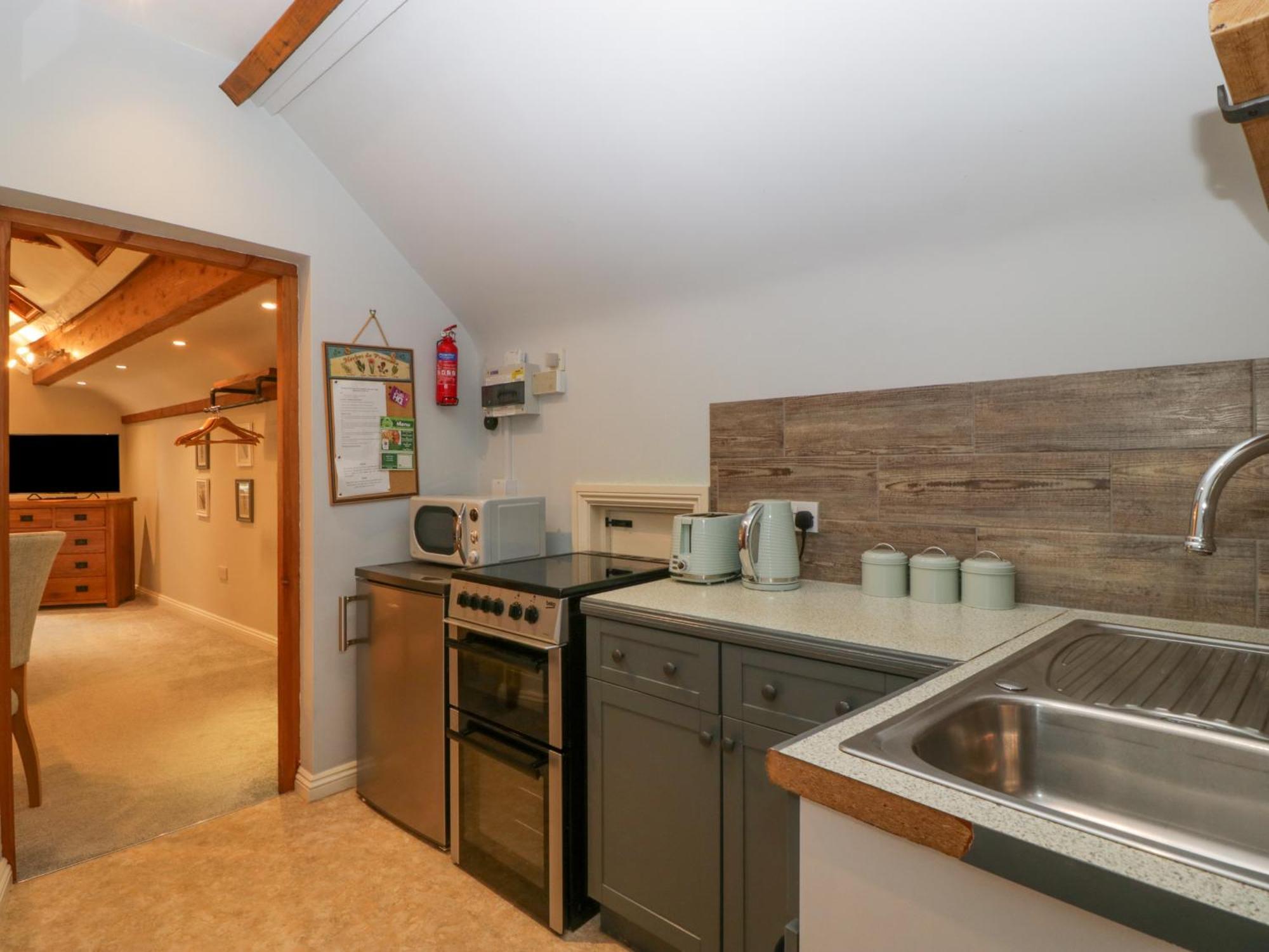 The Coach House Apartment 图克斯伯里 外观 照片